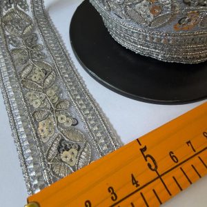 Flower Silver Trimming